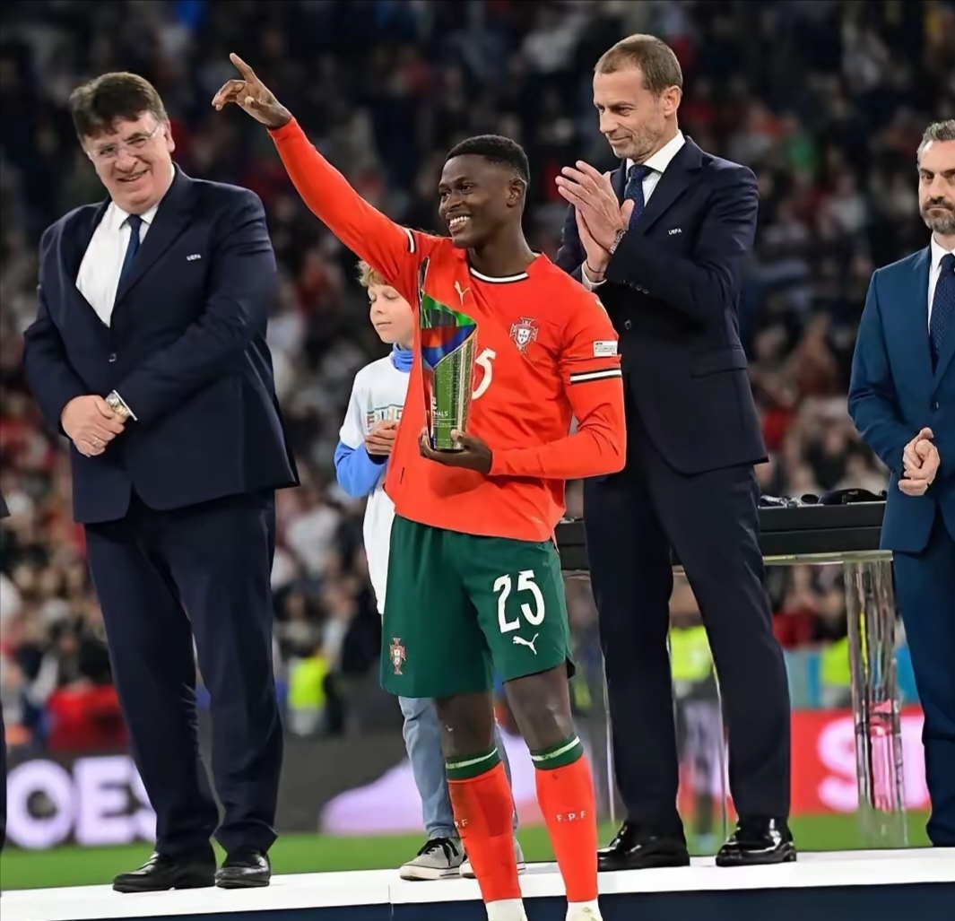 冲刺阶段法甲焦点战；葡萄牙体育刷新队史纪录；压力陡增；球队文化再被提及的简单介绍